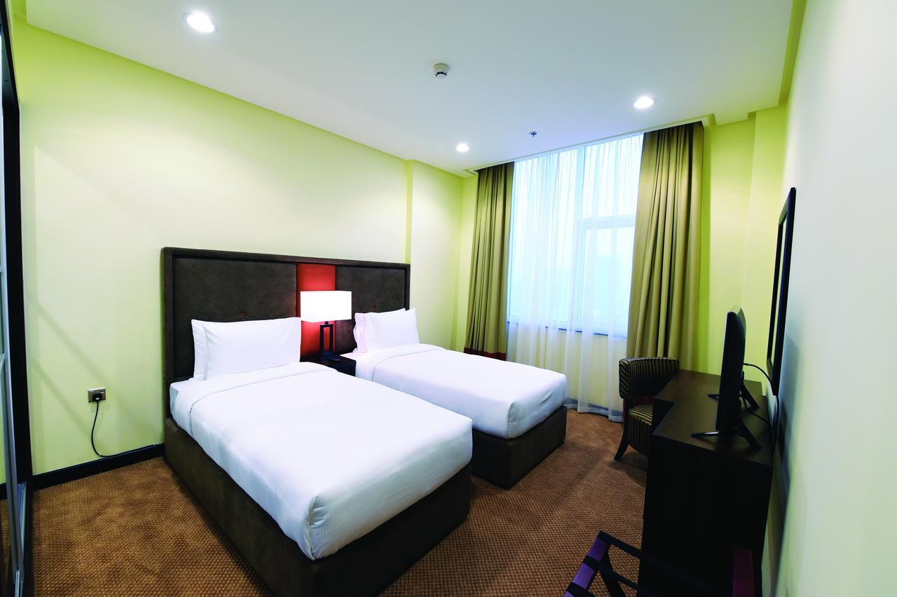 Orange Suites Hotel Manama Exterior foto